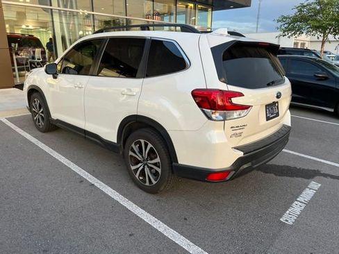 Used 2019 Subaru Forester Limited AWD/4WD image 9