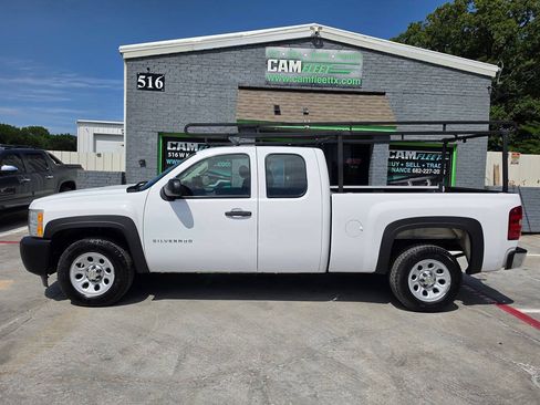 Used 2010 Chevrolet Silverado 1500 W/T RWD image 18