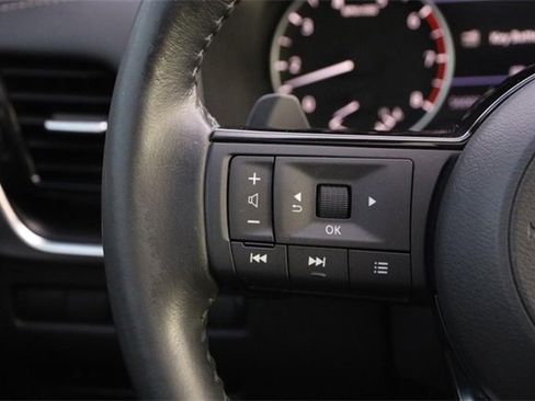 Certified 2021 Nissan Rogue SL w/ Premium Package image 13