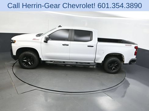 Used 2021 Chevrolet Silverado 1500 LT Trail Boss AWD/4WD image 27