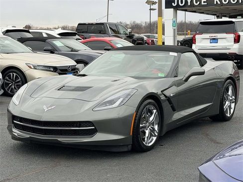 Used 2016 Chevrolet Corvette Stingray Convertible w/ 3LT Preferred Equipment Group image 4