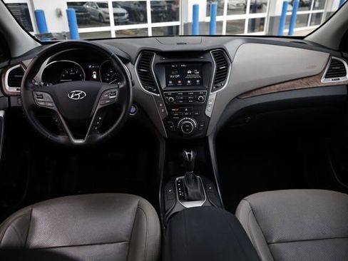 Used 2018 Hyundai Santa Fe Sport image 24