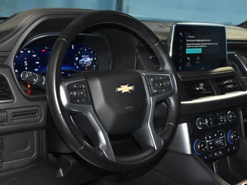Used 2024 Chevrolet Tahoe LT AWD/4WD image 2