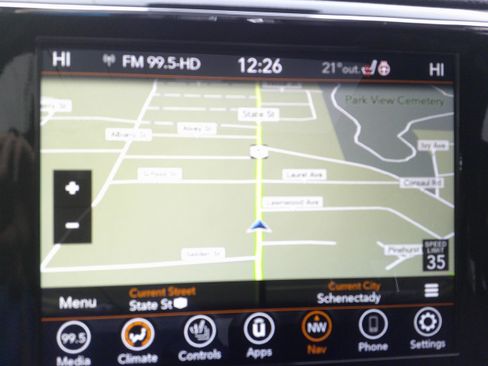 Used 2022 Jeep Grand Cherokee Laredo X image 25