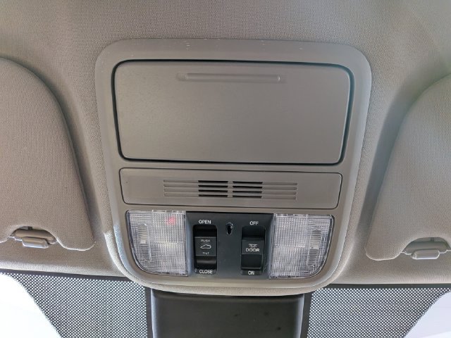 Used 2021 Honda Odyssey EX-L image 25