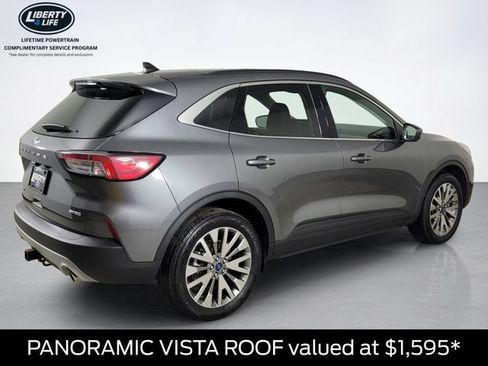 Certified 2022 Ford Escape Titanium w/ Class II Trailer Tow Package AWD/4WD image 2