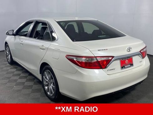 Used 2017 Toyota Camry XLE FWD image 6