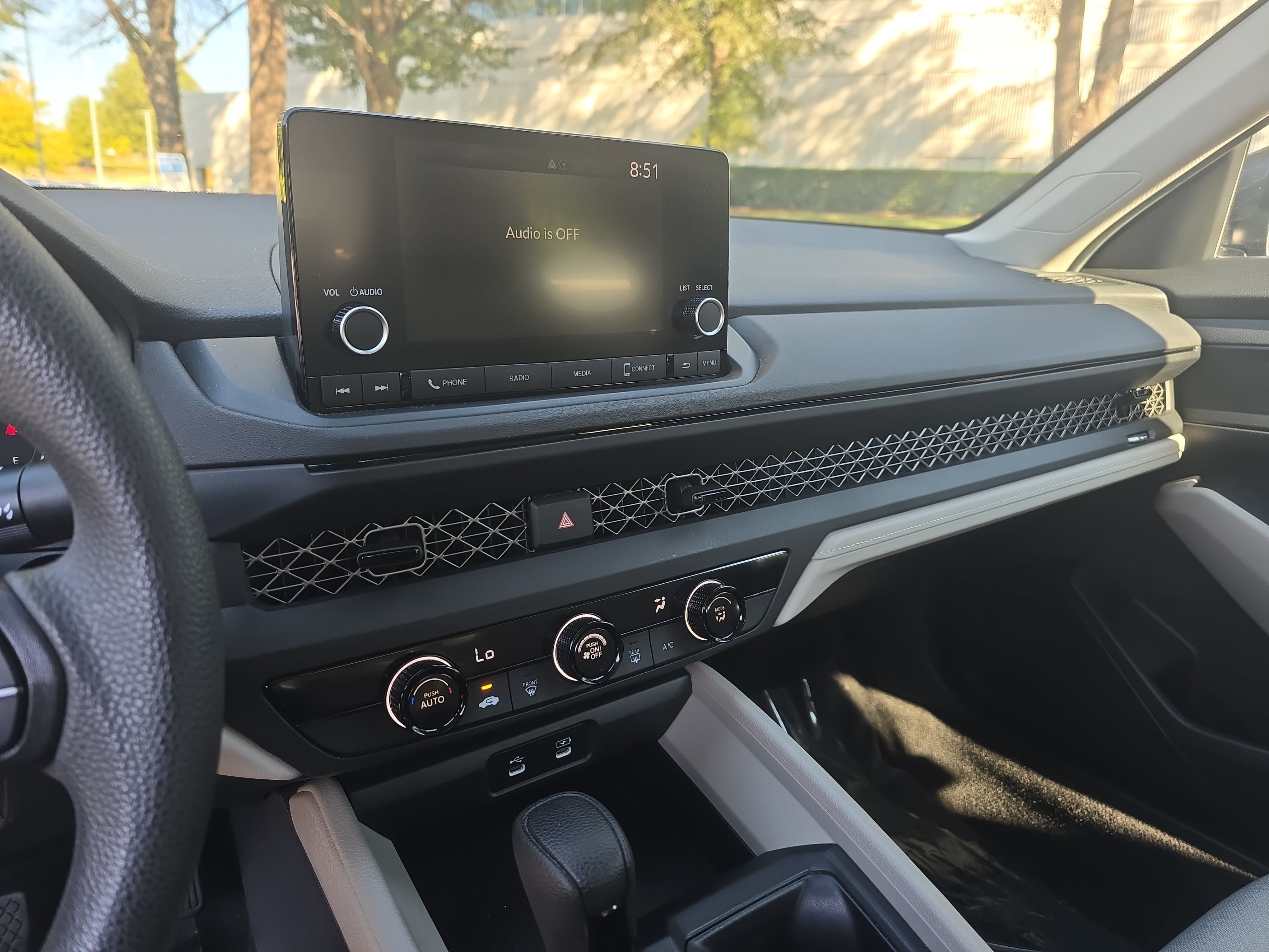 Used 2024 Honda Accord LX image 19