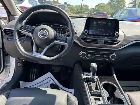 Used 2022 Nissan Altima 2.5 SL image 16