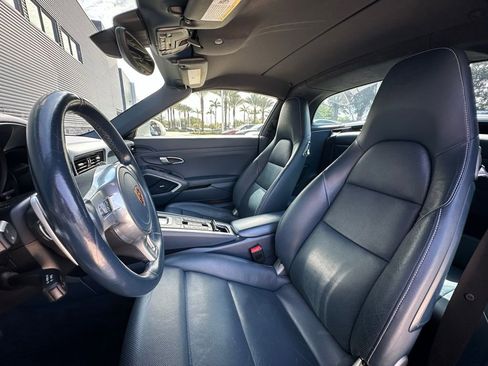 Certified 2015 Porsche 911 Targa 4S AWD/4WD image 5