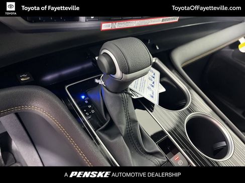New 2026 Toyota Sienna XLE Woodland Edition image 36