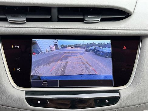 New 2025 Cadillac XT5 Premium Luxury image 14