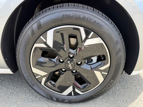 Used 2023 Kia Niro Wave image 50