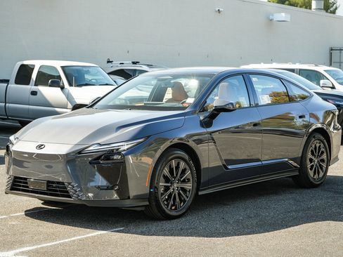 New 2026 Lexus ES 350e FWD image 3