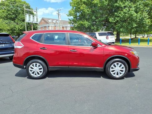 Used 2016 Nissan Rogue S AWD/4WD image 26