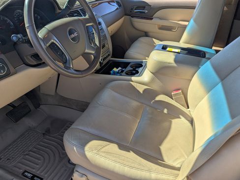 Used 2013 GMC Yukon SLT image 8