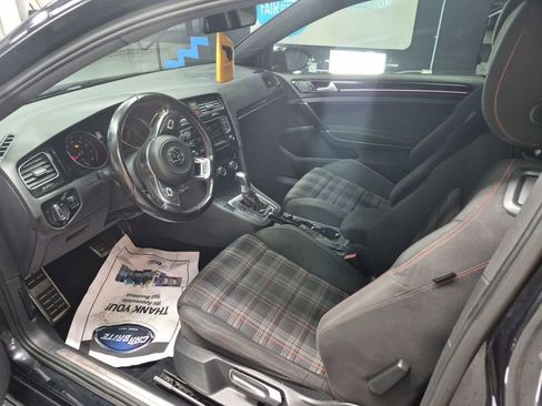 Used 2015 Volkswagen GTI S FWD image 6