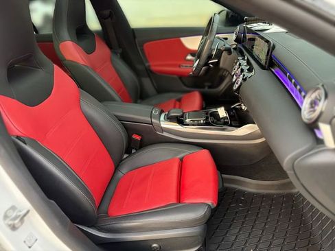 Used 2023 Mercedes-Benz CLA 35 AMG 4MATIC image 27