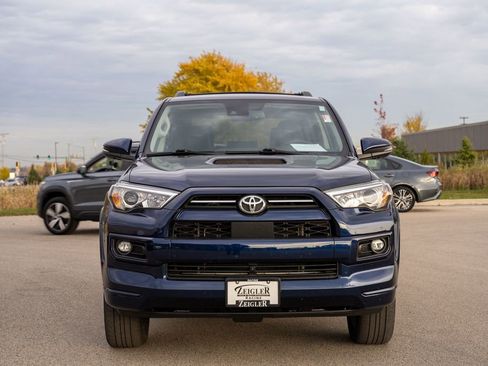 Used 2022 Toyota 4Runner TRD Sport image 2