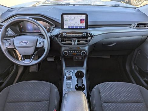 Used 2024 Ford Escape Active image 17