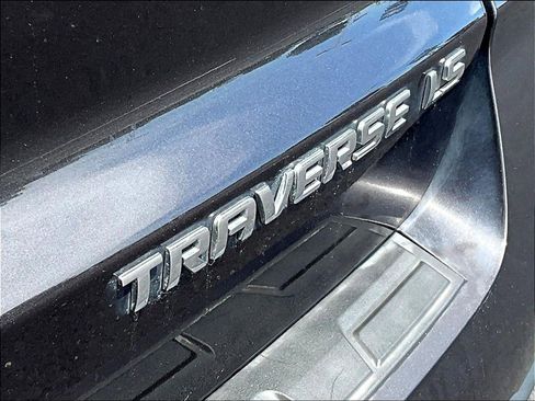 Used 2016 Chevrolet Traverse LS w/ LPO, 'HIT The Road' Package AWD/4WD image 24
