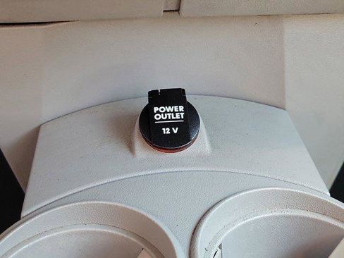 Used 2004 Volkswagen Beetle GLS FWD image 23