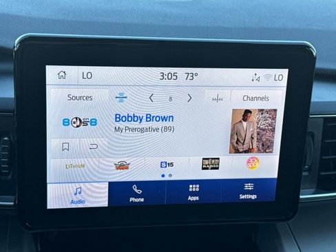 Used 2023 Ford Explorer XLT w/ Equipment Group 202A image 17