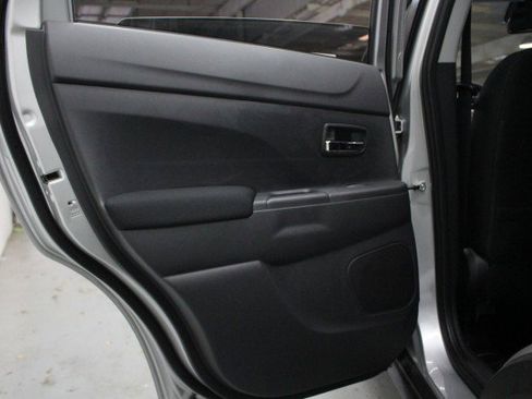 New 2026 Mitsubishi Outlander Sport LE AWD/4WD image 26