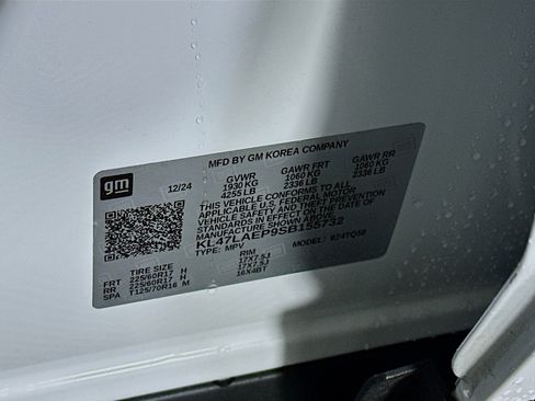 Used 2025 Buick Envista Preferred image 12