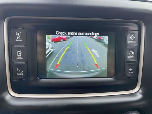 Used 2016 Jeep Grand Cherokee Limited image 39