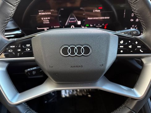 Used 2025 Audi Q5 Premium Plus w/ Premium Plus AWD/4WD image 20