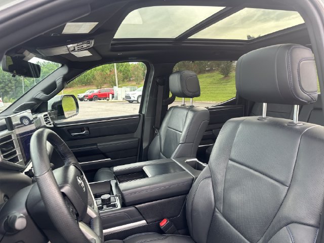 Used 2025 Toyota Tundra Platinum AWD/4WD image 18