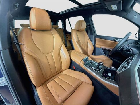 Used 2022 BMW X5 sDrive40i w/ M Sport Package RWD image 29