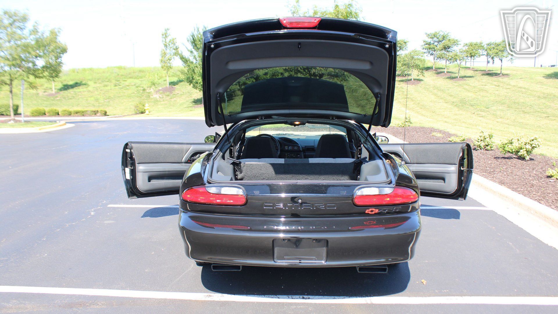 Used 1993 Chevrolet Camaro Z28 RWD image 13