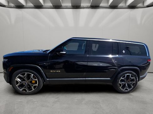 Used 2024 Rivian R1S Adventure AWD/4WD image 4