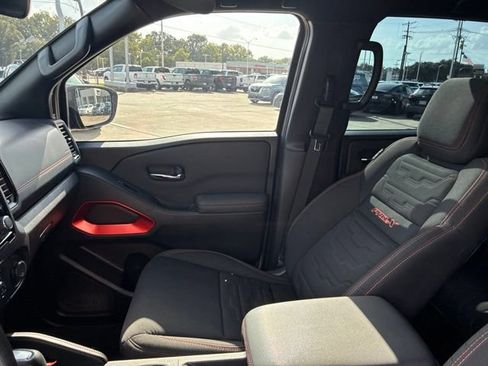 Used 2024 Nissan Frontier Pro-X w/ Technology Package RWD image 16