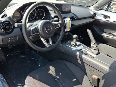 New 2025 MAZDA MX-5 Miata Club w/ Weather Package image 10