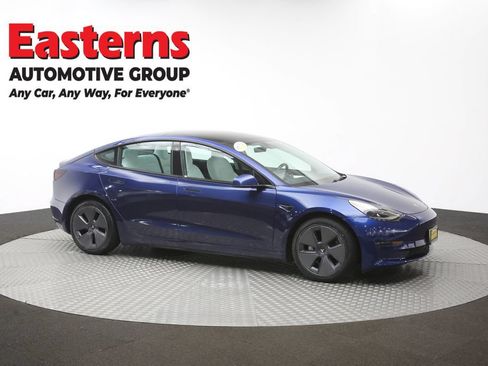 Used 2023 Tesla Model 3 Standard Range RWD image 42