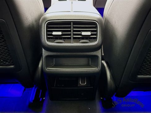 Used 2022 Mercedes-Benz GLE 53 AMG GLE 53 AMG image 31