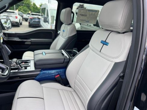 New 2025 Ford F150 Lightning Platinum image 9