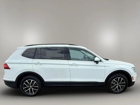 Used 2021 Volkswagen Tiguan SE AWD/4WD image 8