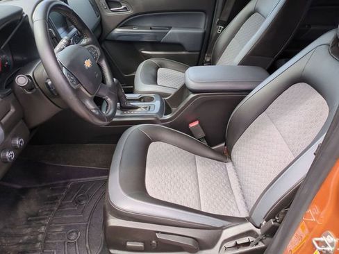 Used 2017 Chevrolet Colorado Z71 image 13