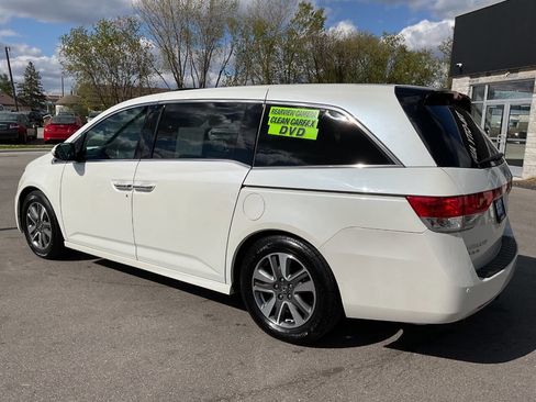 Used 2014 Honda Odyssey Touring Elite image 4
