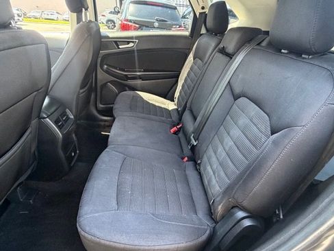 Used 2016 Ford Edge SEL FWD image 10