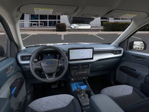 New 2026 Ford Maverick XLT image 9