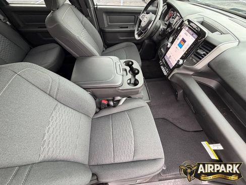 New 2026 RAM 2500 Tradesman AWD/4WD image 10