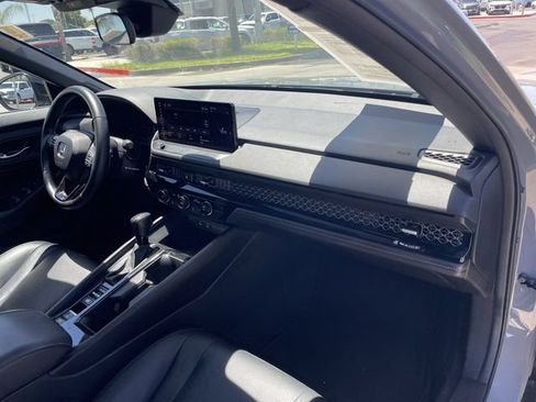 Used 2023 Honda Accord Sport image 28