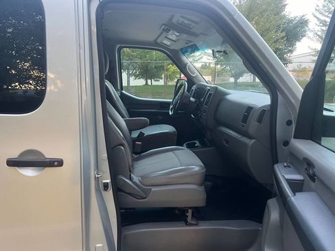 Used 2019 Nissan NV 3500 S image 21