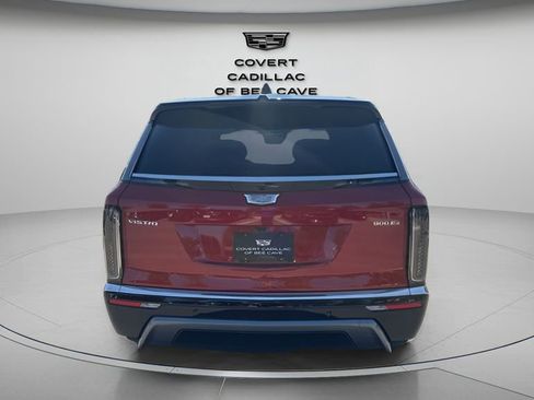 New 2026 Cadillac Vistiq Luxury image 8