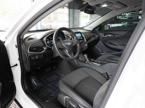 Used 2020 Chevrolet Malibu LS FWD image 8